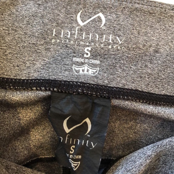 ♾ Infiniti cropped stretch with mesh and embellished sparkle logo joggers - Picture 7 of 9